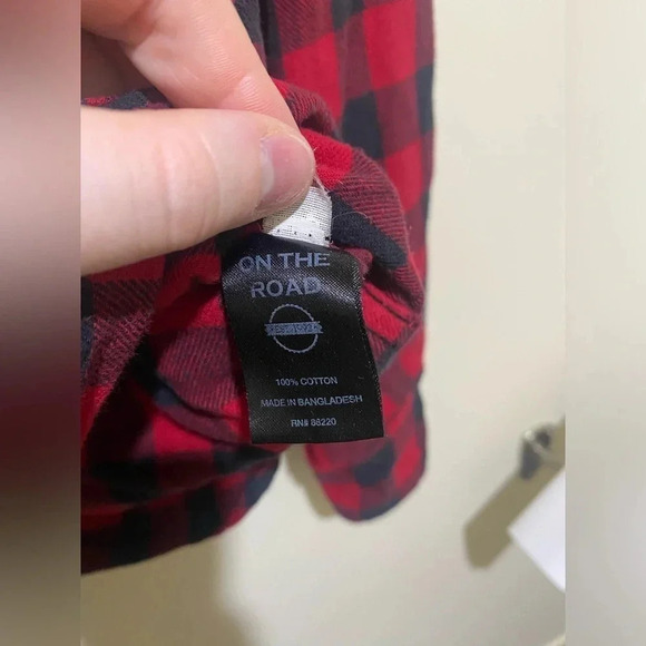 On The Road Black 100% Cotten Black and Red Flannel men’s Shirt size medium - Picture 8 of 12